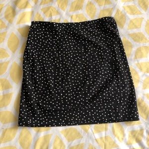 Spotted mini skirt